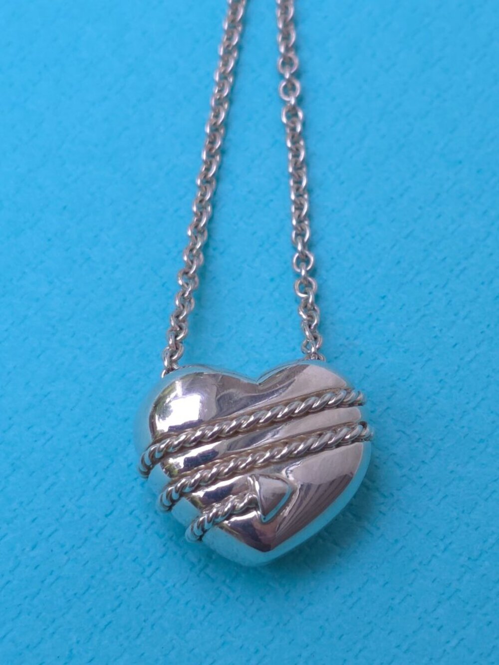 Authentic Tiffany & Co. Heart Arrow Pendant on 18" Chain - Picture 5 of 7
